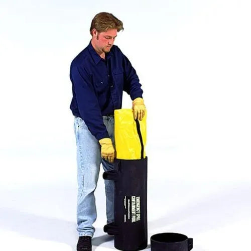 UltraTech Ultra-Cab Mount Container®